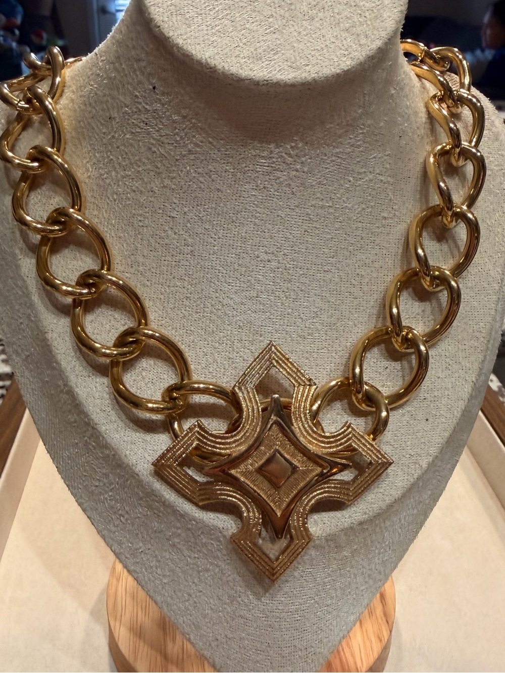 Brooch on chain